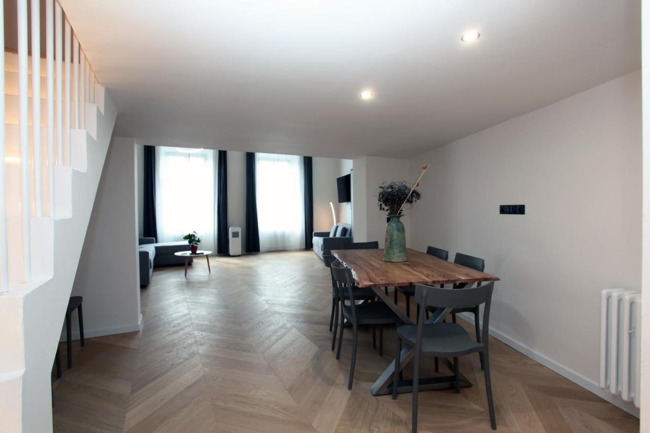 The Apartment House - Mezibranska ปราก ภายนอก รูปภาพ
